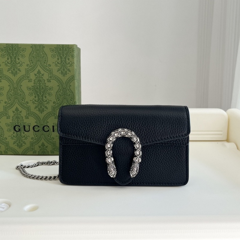 Gucci Handbags 476